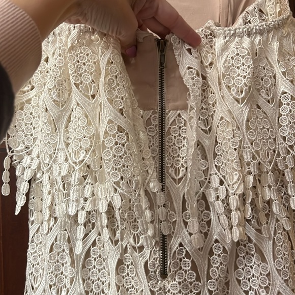 Stone Cold Fox Lace Iowa Dress - Picture 6 of 11